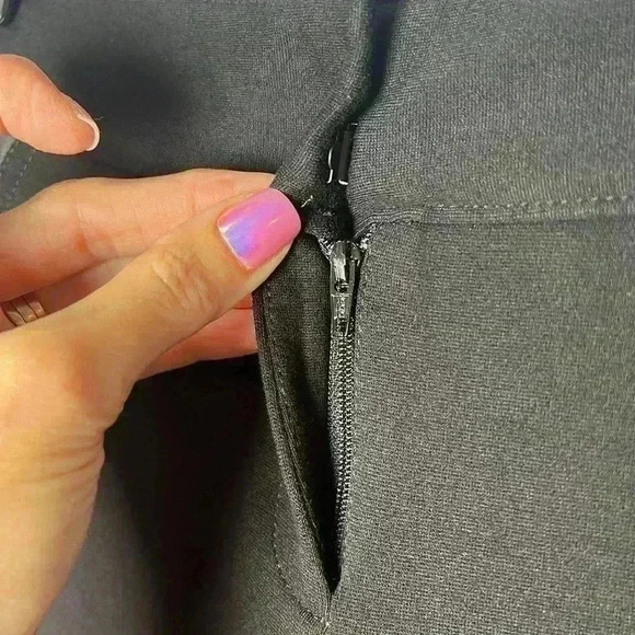 Cache Flare Dress Pants With Faux Leather Details Size 4 Black - Picture 2 of 9